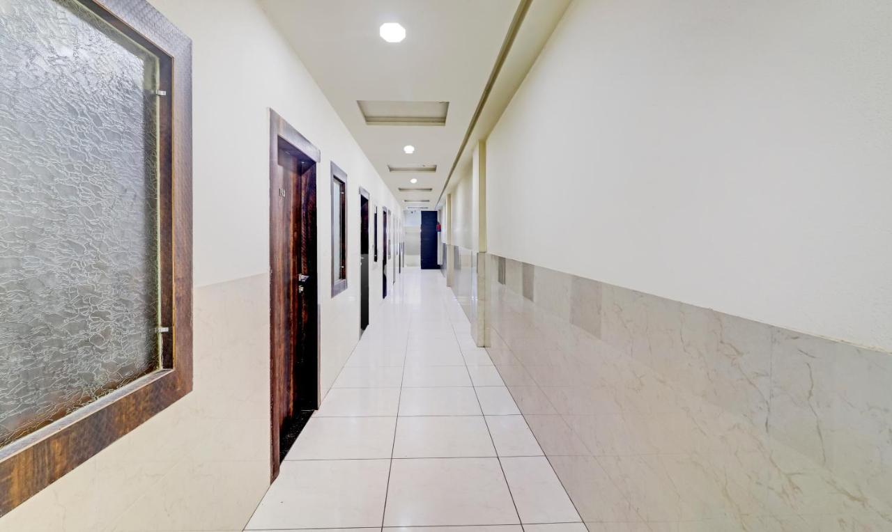 Treebo Taj Dream Hotel Агра Екстериор снимка