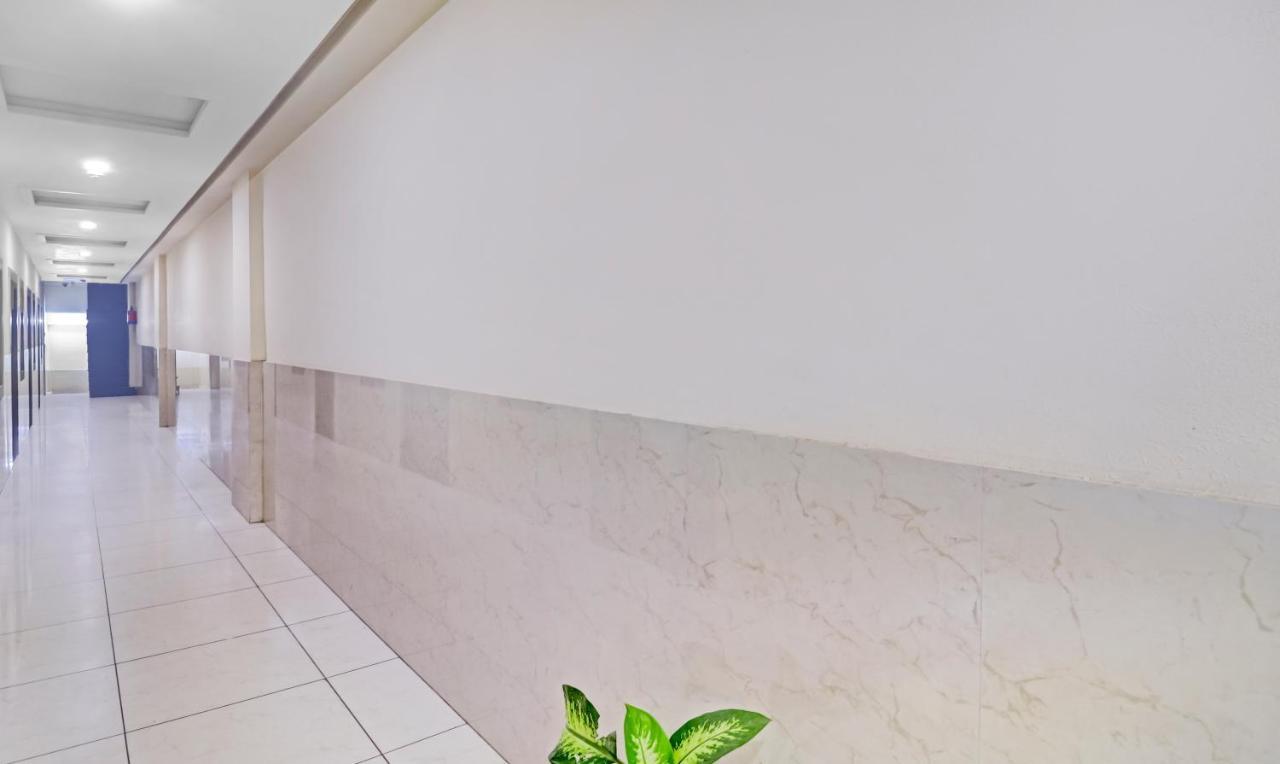 Treebo Taj Dream Hotel Агра Екстериор снимка